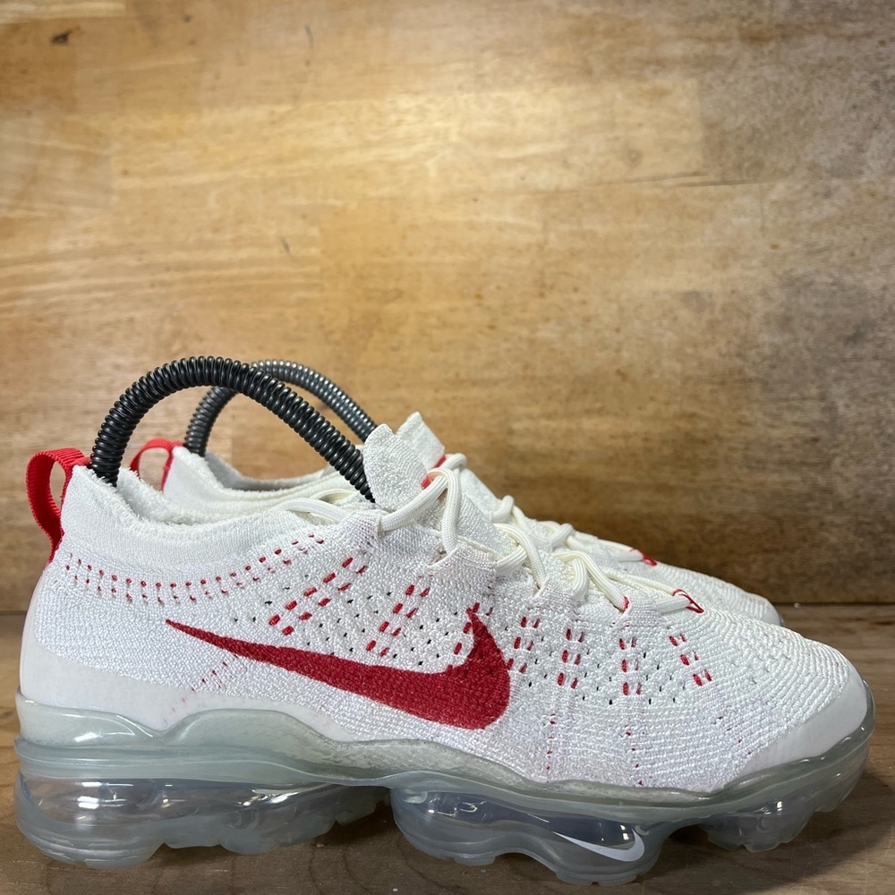 Nike Air VaporMax 2023 Flyknit Womens Size 6.5 Shoes Sneakers Sail Track Red - Picture 1 of 10